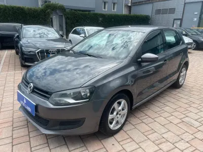 Usata VW Polo Highline 90 CV (66 kW) 2011 Grigio Utilitaria