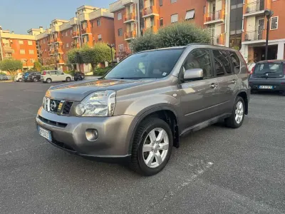 Usata Nissan X-Trail Platinum 150 CV (110 kW) 2009 Beige SUV
