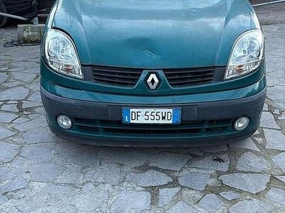 Usata Renault Kangoo Luxe 95 CV (69 kW) 2007 Verde Monovolume