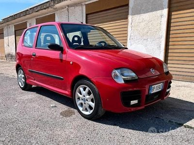 Usata Fiat Seicento Abarth 54 CV (39 kW) 2001 Rosso Utilitaria