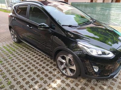Usata Ford Fiesta Active 86 CV (63 kW) 2018 Nero Utilitaria