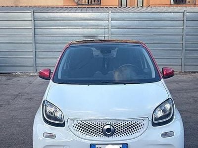 Usata Smart ForFour Brabus 90 CV (66 kW) 2021 Bianco Utilitaria