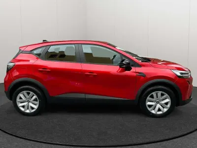 Uusi Renault Captur Evolution 122 HP (89 kW) 2026 Punainen Katumaasturi