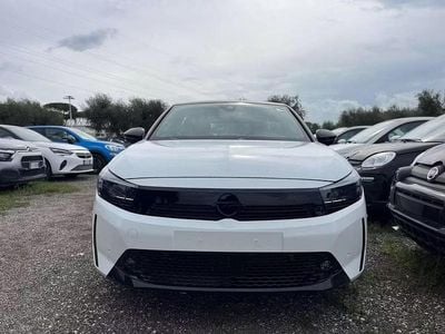 Usata Opel Corsa 100 CV (73 kW) 2025 Bianco Utilitaria