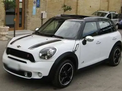 Usata Mini Cooper SD Countryman 143 CV (105 kW) 2013 Bianco SUV