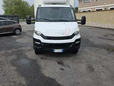 Usata Iveco Daily 145 CV (106 kW) 2016