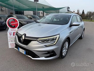 Usata Renault Mégane GrandTour Equilibre 116 CV (85 kW) 2022 Grigio Station wagon