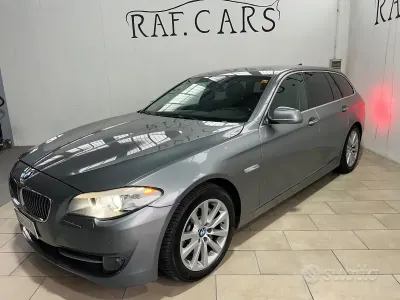 Usata BMW 530 Efficient Dynamics 245 CV (180 kW) 2010 Grigio Station wagon