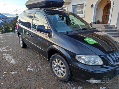 usata Chrysler Voyager Grand Voyager 2.5 CRD cat LX