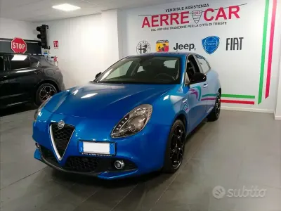 Usata Alfa Romeo Giulietta Super 120 CV (88 kW) 2018 Blu Utilitaria