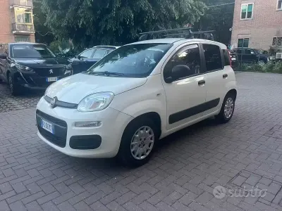 Usata Fiat Panda Easy 69 CV (50 kW) 2016 Bianco Utilitaria