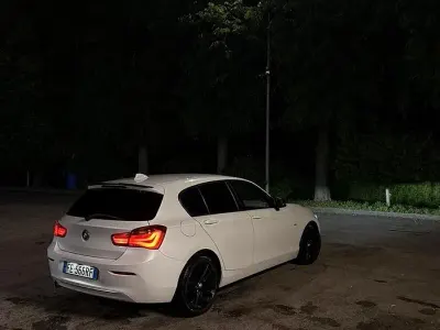 Usata BMW 118 Comfort Edition 150 CV (110 kW) 2016 Bianco Utilitaria
