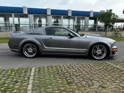 Usata Ford Mustang GT 2005 Grigio Berlina