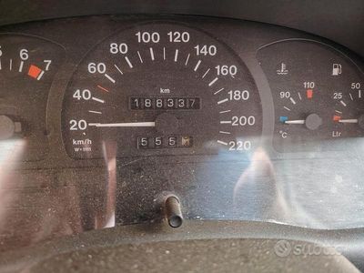 Usata Opel Astra 90 CV (66 kW) 1991 Blu Berlina