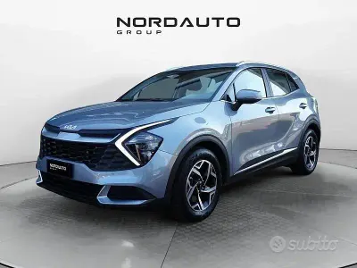 Usata Kia Sportage 136 CV (100 kW) 2025 Argento SUV