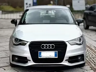 Usata Audi A1 Sportback S-Line 90 CV (66 kW) 2013 Grigio Utilitaria