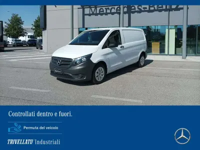 Begagnad Mercedes Vito 136 HK (100 kW) 2021 Vit Van