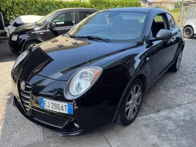 Usata Alfa Romeo MiTo 105 CV (77 kW) 2011 Nero Utilitaria