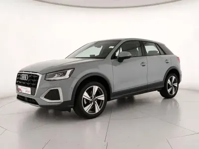 Usata Audi Q2 Advanced Plus 110 CV (80 kW) 2023 Grigio freccia perla SUV