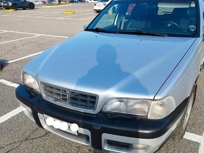 Usata Volvo V70 226 CV (166 kW) 1998 Grigio Station wagon