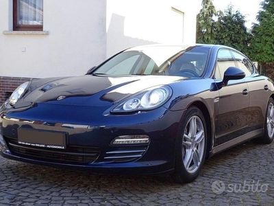 Usata Porsche Panamera 300 CV (220 kW) 2010 Blu Utilitaria