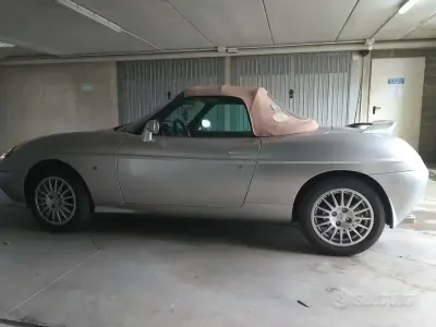Usata Fiat Barchetta 131 CV (96 kW) 1999 Grigio Cabrio
