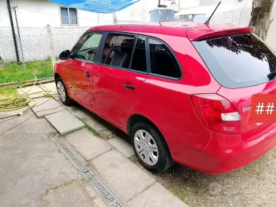 Begagnad Skoda Fabia 75 HK (55 kW) 2015 Kombi