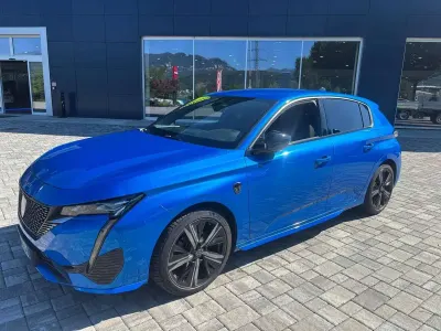 Usata Peugeot 308 GT 131 CV (96 kW) 2022 Blu bertigo Berlina