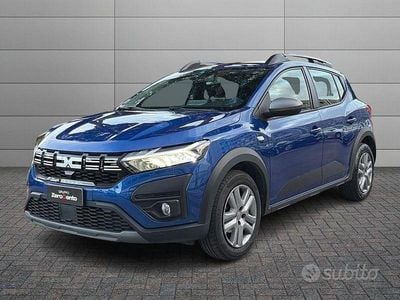 Usata Dacia Sandero Stepway 101 CV (74 kW) 2023 Blu Berlina