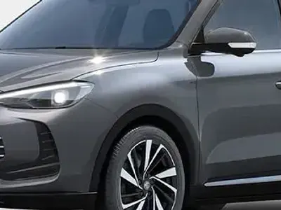 Nuova MG ZS Luxury 197 CV (144 kW) 2026 Argento SUV