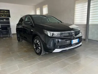 Usata Opel Grandland X Ultimate 181 CV (133 kW) 2022 Nero SUV