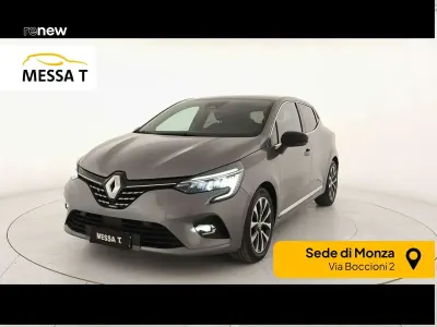 Usata Renault Clio V Techno 91 CV (66 kW) 2023 Grigio Berlina