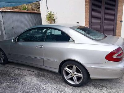 Usata Mercedes CLK270 Avantgarde 170 CV (125 kW) 2004 Coupé