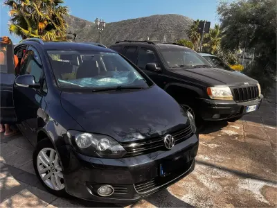 Usata VW Golf Plus Highline 140 CV (102 kW) 2014 Blu Monovolume