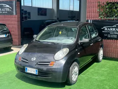 Usata Nissan Micra Visia 65 CV (47 kW) 2004 Nero Utilitaria