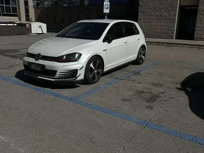 Usata VW Golf VII GTI 220 CV (161 kW) 2013 Berlina