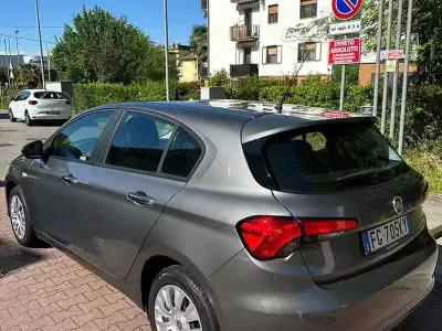 Usata Fiat Tipo Business 95 CV (69 kW) 2017 Grigio Berlina