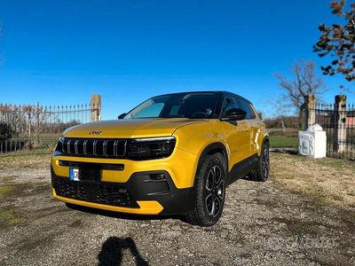 Usata Jeep Avenger Longitude 101 CV (74 kW) 2023 Giallo SUV