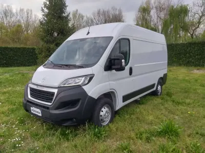 Usata Peugeot Boxer S 140 CV (102 kW) 2023 Bianco Furgone