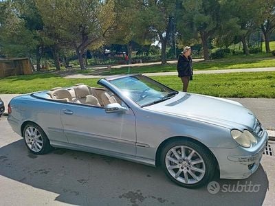 Usata Mercedes CLK320 218 CV (160 kW) 2007 Cabrio