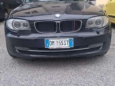 Usata BMW 118 143 CV (105 kW) 2007 Utilitaria