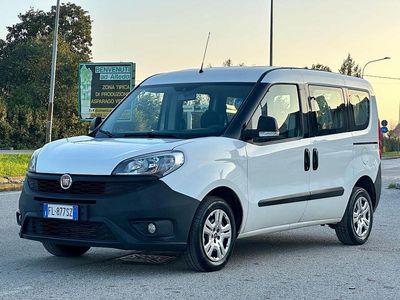 Usata Fiat Doblò 95 CV (69 kW) 2017 Bianco Monovolume