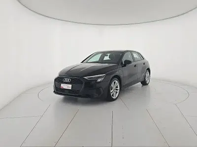 Usata Audi A3 Sportback e-tron Business 204 CV (150 kW) 2022 Utilitaria