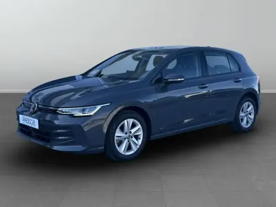 Usata VW Golf VIII Life 116 CV (85 kW) 2025 Dolphin grey metallizzato Berlina