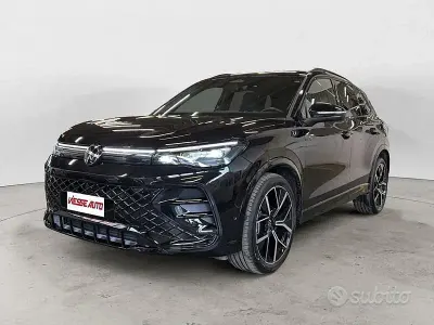 Usata VW Tiguan R-line Plus 204 CV (150 kW) 2025 Nero SUV