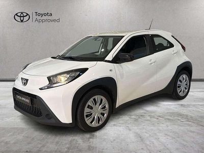 Usata Toyota Aygo X Active 72 CV (52 kW) 2022 Bianco SUV