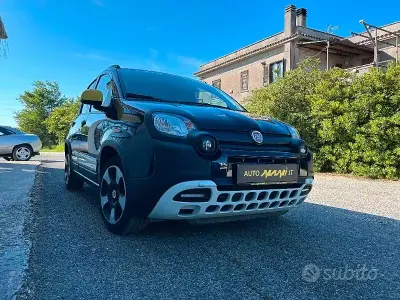 Usata Fiat Panda Cross Cross 69 CV (50 kW) 2025 Nero Utilitaria
