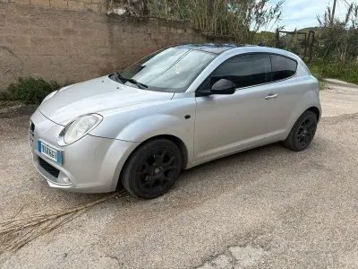 Usata Alfa Romeo MiTo 120 CV (88 kW) 2010 Grigio Utilitaria