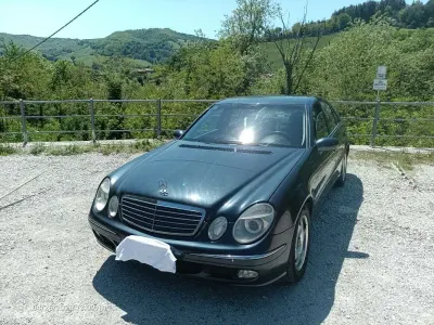 Usado Mercedes E220