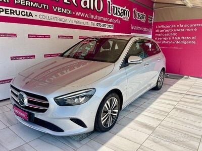 Mercedes B200